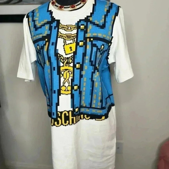 BNWT MOSCHINO Dress Size 40 - Picture 4 of 8
